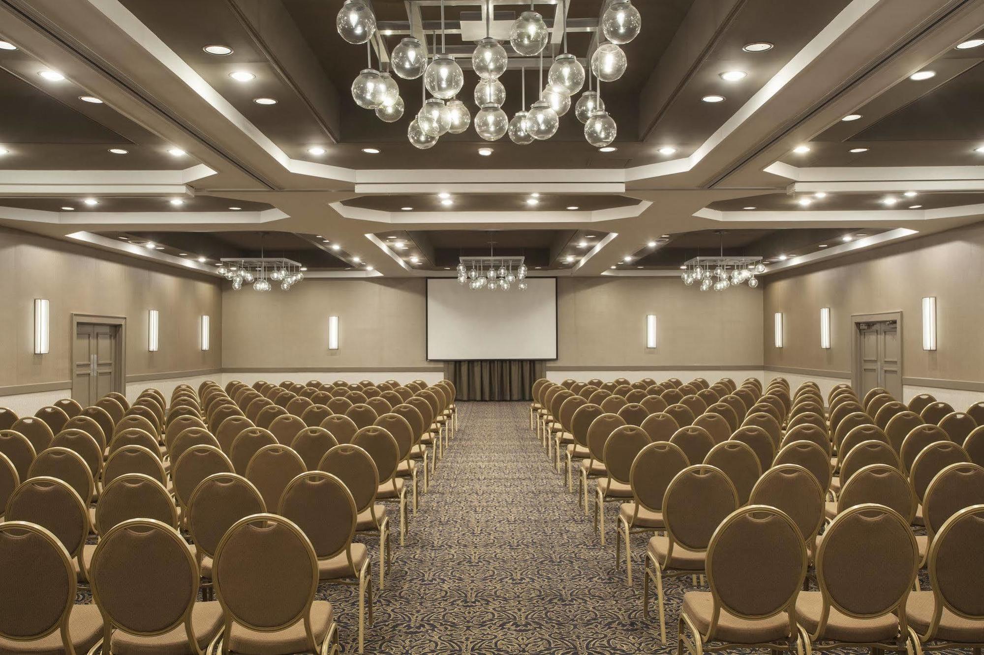 Four Points By Sheraton Richmond Midlothian Bagian luar foto