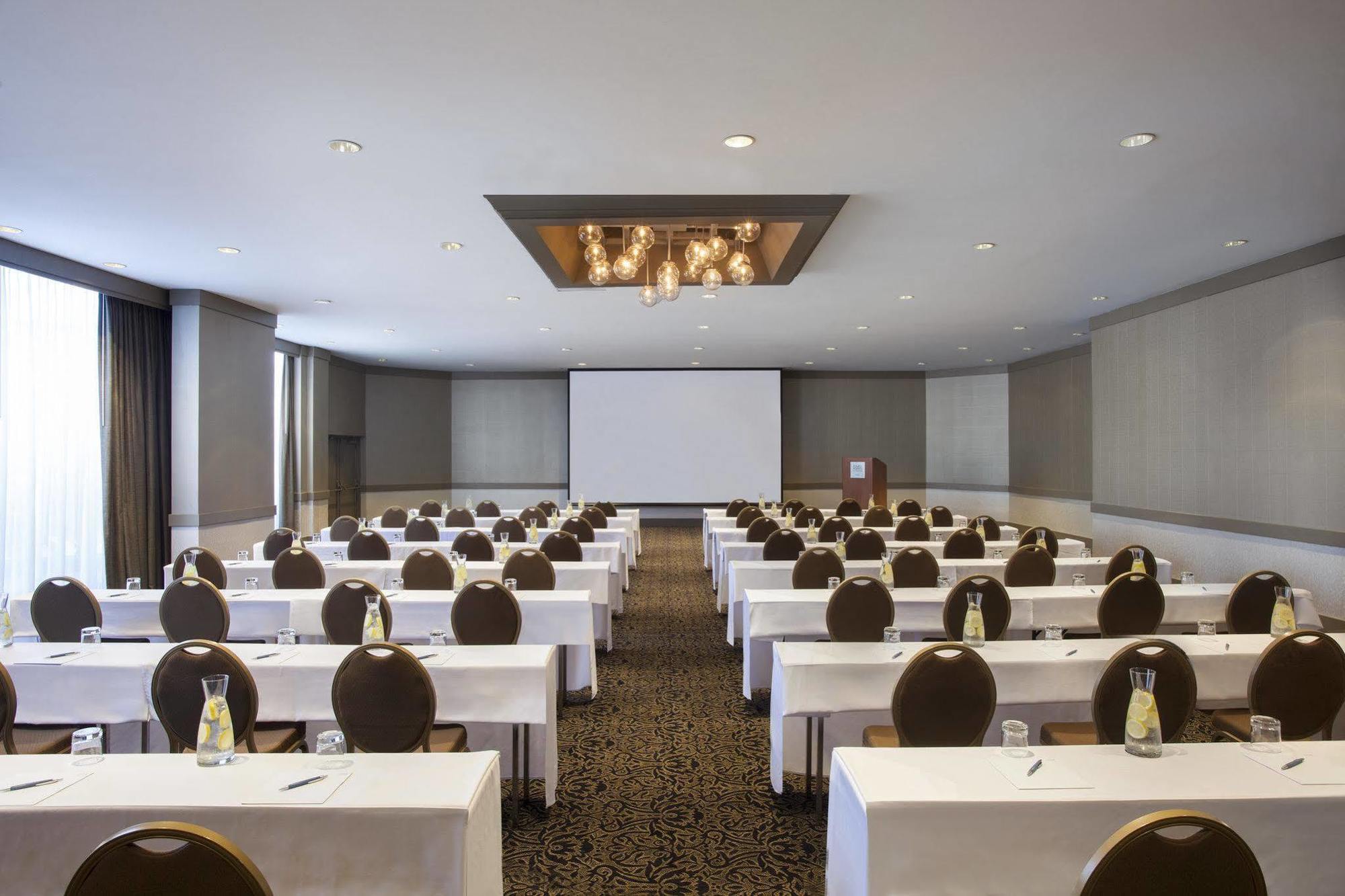 Four Points By Sheraton Richmond Midlothian Bagian luar foto